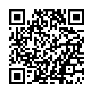 这简简单单的女子让人想到了巍峨静谧的远山二维码生成