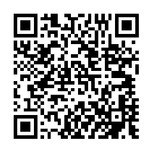 这老爷子分明就是想要她在司空胥和长孙烨玄门中选择一个二维码生成