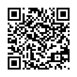 这般亲昵的动作让他们的距离越发近了二维码生成