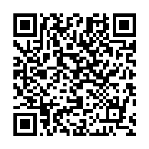 这里一针一线一草一木都是他孔令成带着一帮人拼出来的二维码生成