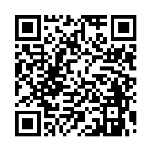 这里的河水深度也就到秦宇的肩头而已二维码生成