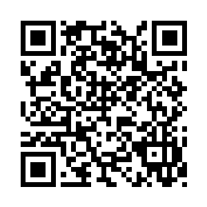 这金色虚影便狠狠撞击在了那梵天的身上二维码生成