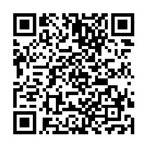 这间别墅他只会在满月前几天至满月的时候来这里住二维码生成