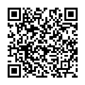 进行横跨两个大千世界的瞬间信息传输和数据交互二维码生成