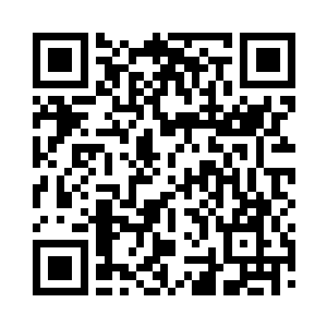 远处的阿齐兹看着张铁没有指示要不要继续二维码生成