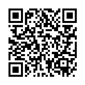 连俢肆深思熟虑过后又接着发了这样一条二维码生成