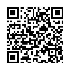 连带着两尊巨神灵也缩小了身形待在广场上二维码生成