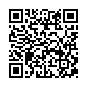 连忆晨夹起涮好的肉放进她们两人碗中二维码生成