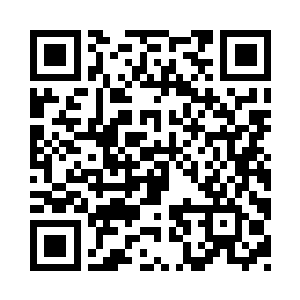 连忙向刚刚换装完毕的士兵大声下令道二维码生成