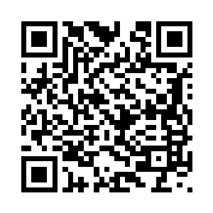 连翘的泪水不由得委屈的流了下来二维码生成