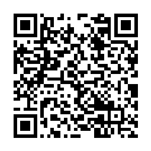 逍遥天尊体内的能量也是不断的朝着上面输送过去二维码生成