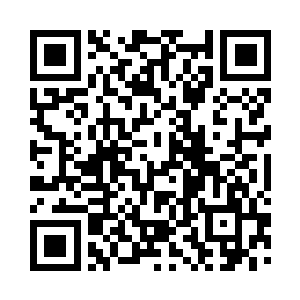 透过落地玻璃可以清楚地看到益杨县城二维码生成