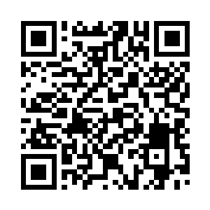 通体漆黑的巨狼冷冷的注视着这里二维码生成