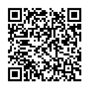 速度不减身子转向又朝另外两个漩涡中间穿刺而去二维码生成