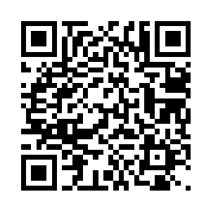 遗传工程实验室的门岗四周都是玻璃二维码生成