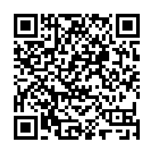 那一次刚好陈银看到林思伊从研发部里拿了一份配方出来二维码生成