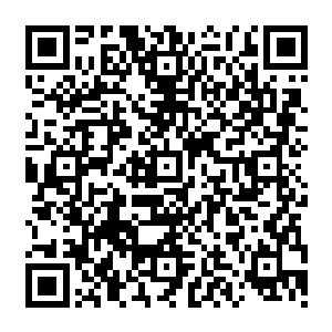 那一波时代潮流的受害者并不只是世人所公认的受害者――被抛弃的一方和弱小的孩子二维码生成