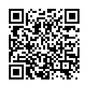 那三个老千都用手轻轻的敲着桌面二维码生成