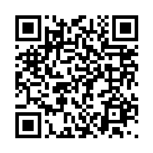 那三位骑着狼的男子也在不断的靠近二维码生成