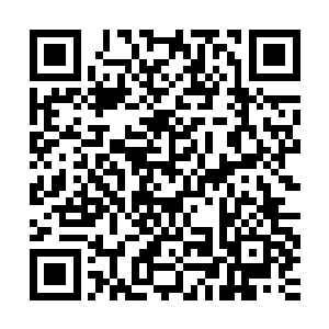 那三名围攻韩如冰的白衣女子只觉背后忽然传来巨大无比的压力二维码生成