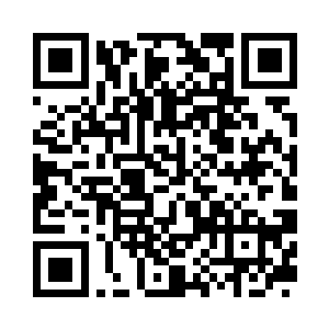 那个人慢慢的从小路的另一边走了过来二维码生成