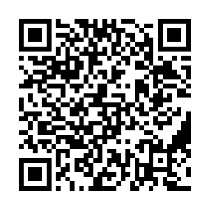 那个傻乎乎的狡猾老板就立刻给狄青选了最好的一辆牛车二维码生成