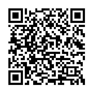 那个叫王小平的精壮男子在叶倾城一进病房之后二维码生成