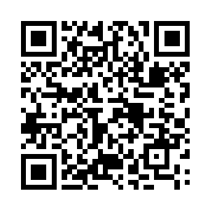 那个小个子立刻就用超能力将我定住了二维码生成