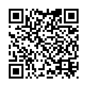 那个年轻人开车就把我的车给撞了二维码生成