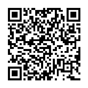 那个时候你还很不客气地在叔叔我的身上撒了一泡尿……二维码生成