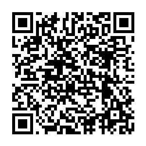 那个由酆都大帝创造出来的六道神将便已经不再是那三头六臂巨人的对手二维码生成