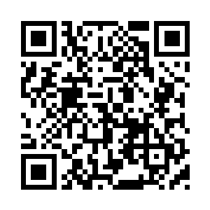 那个疤脸独臂人似乎很久没有说过话的样子二维码生成