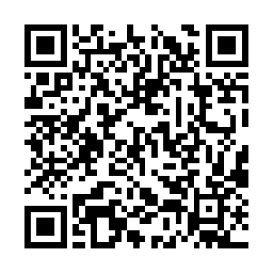 那个葫芦口便释放出一道金光将土依水笼罩在里面二维码生成