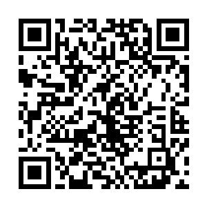 那些人才有机会将挨踹的倒霉蛋从小太妹的脚下解救了出来二维码生成