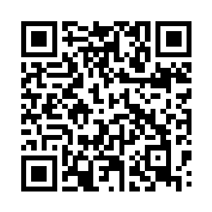 那些稍微年纪大的人都面满微笑迎过来二维码生成