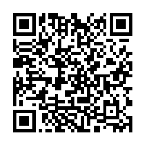 那些缠绕在阿瑞斯身上的银色触须也开始进一步缩紧二维码生成
