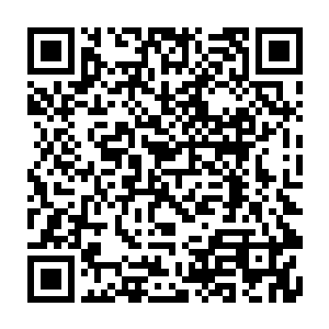 那些落入罐中的药粉和药液就像被一个看不见的人用无形的搅棒搅拌一样二维码生成