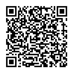 那些逐步从眩晕之中恢复过来的黑骑士也纷纷在厉喝声中发起了攻击二维码生成