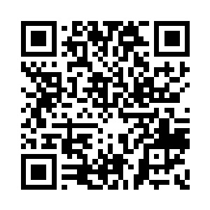 那人便是之前打扮得如花孔雀一般的男子二维码生成