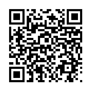 那伙计的眼眸之中掠过了一丝的不屑二维码生成