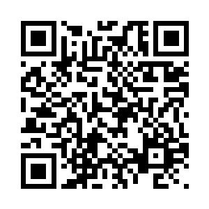 那修士冷峻的眼神才移到张潇晗身上二维码生成
