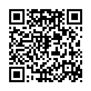 那六位年轻人看上秦宇的目光都带着不善二维码生成