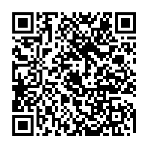 那六十台笔记本电脑其实就被他藏在了公司地下室一个不常用的储物室当中二维码生成