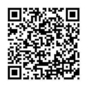 那几个女人对张铁的态度还是慢慢有了一些改变二维码生成