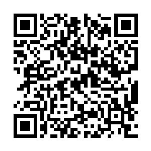 那几名弟子见滢滢的态度忽然一百八十度的大转弯二维码生成