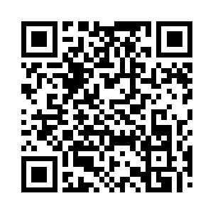 那几条细微的钢丝绳顿时呈斜线绷的紧紧的二维码生成