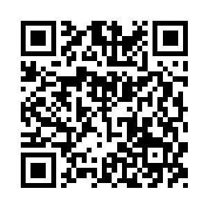 那单手卷袈裟的动作看起来十分笨拙二维码生成