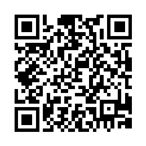 那卷着花瓣儿的黑色桃花瞬间绽放开来二维码生成