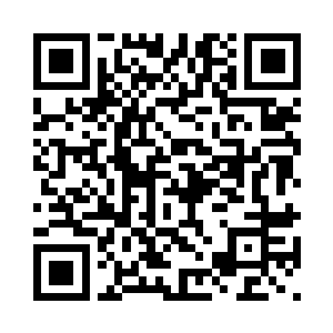 那只巨大的独眼缓缓地眨动了一下二维码生成