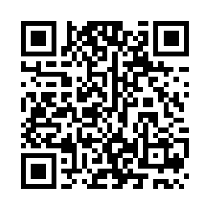 那同样一贯风格黑衣红衣出行的男子二维码生成